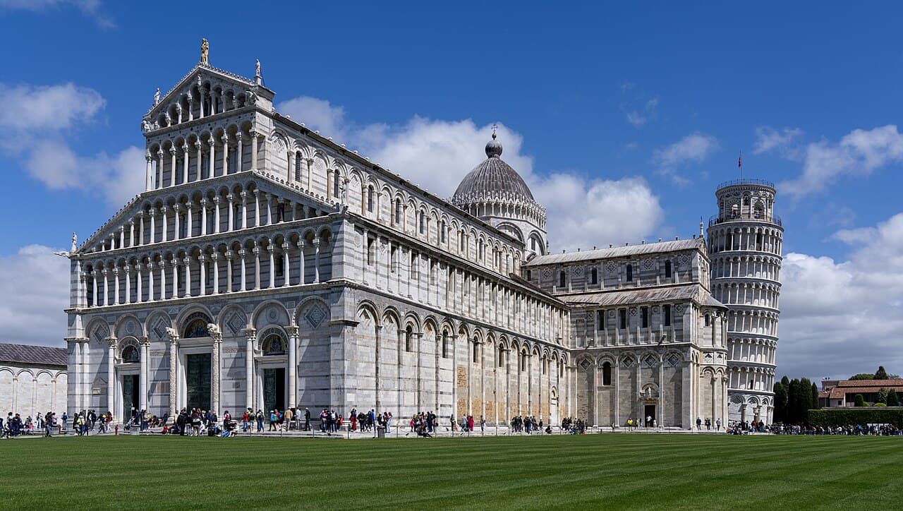 Piazza del Duomo à Pise